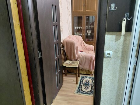 1 otaq · 37 m² · 1/5 mərtəbə, 7-ci mikrorayon