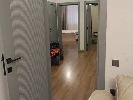 3-room new-build apartment for sale in Etibarlı Residence Qaraçuxur, 116 m², 265 000 AZN, photo 5 / 12