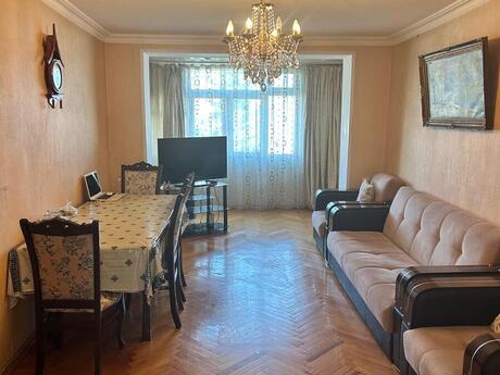 Объявление №6547966 - Баку, м. Гянджлик, 3-комн., 73 м², 5/5 этаж