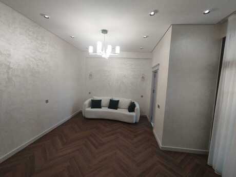 Neftçilərdə 2 otaqlı yeni tikili mənzil kirayə verilir, 70 m², 800 AZN/ay, şəkil 2 / 12