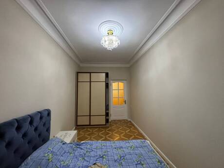 Nizamidə 3 otaqlı köhnə tikili mənzil kirayə verilir, 73 m², 800 AZN/ay, şəkil 4 / 10