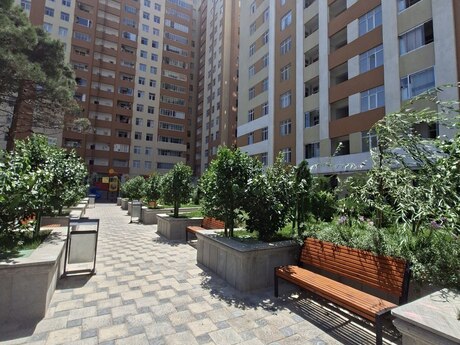 3 otaqlı mənzil, 110 m², Qara Qarayev, 1 200 AZN