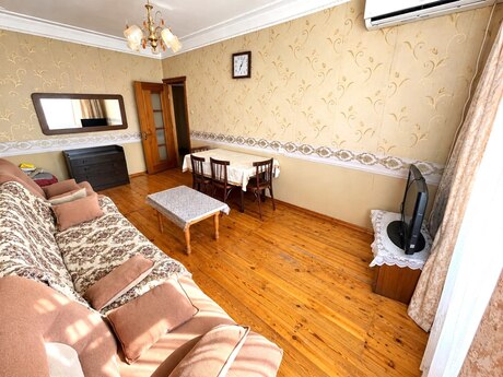 Neftçilərdə 2 otaqlı köhnə tikili mənzil kirayə verilir, 65 m², 590 AZN/ay, şəkil 2 / 8