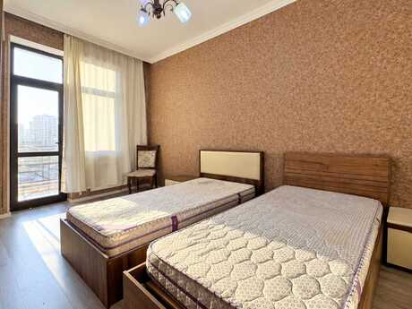 Elan №6548104 - Bakı, Nəsimi r., 2 otaqlı, 70 m², 10/18 mərtəbə