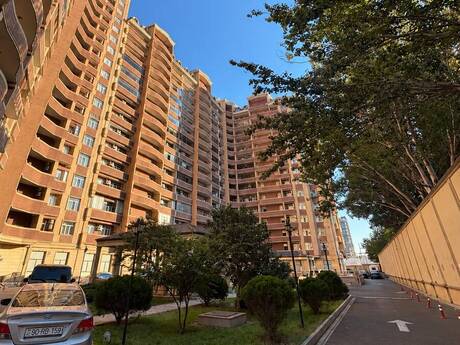 3 otaq · 150 m² · 16/18 mərtəbə, Gənclik