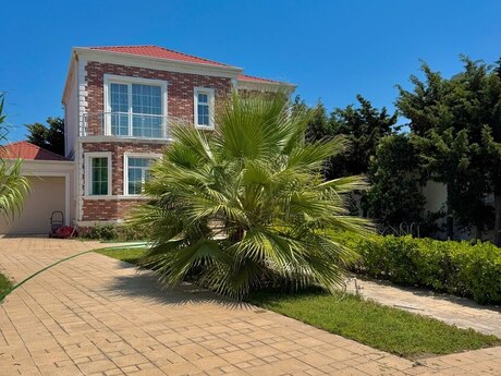 Mərdəkanda 5 otaqlı həyət evi satılır, 230 m², 320 000 AZN, şəkil 2 / 12