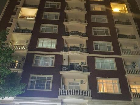 Объявление №6548181 - Баку, м. Нариман Нариманов, 3-комн., 135 м², 7/12 этаж
