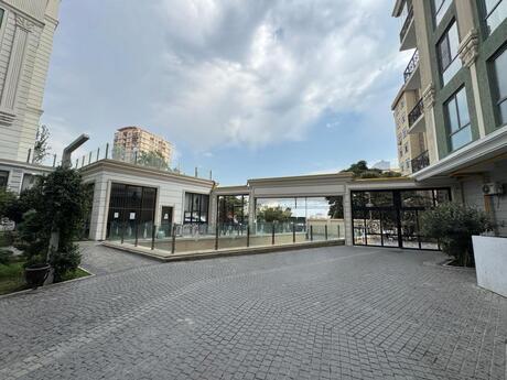 Zümrüd Residence kompleksində 2 otaqlı yeni tikili mənzil satılır, 93 m², 385 000 AZN, şəkil 2 / 12