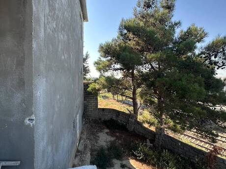 Qara Qarayevdə 5 otaqlı həyət evi satılır, 220 m², 400 000 AZN, şəkil 2 / 8