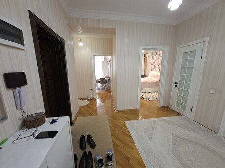 Neftçilərdə 3 otaqlı yeni tikili mənzil satılır, 120 m², 287 000 AZN, şəkil 2 / 12