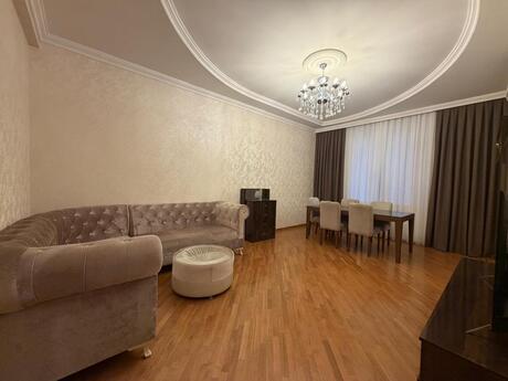 Сдаётся 2-комнатная квартира в новостройке, Şah İsmayıl Xətai, 90 м², 1 100 AZN/мес, фото 2 / 12