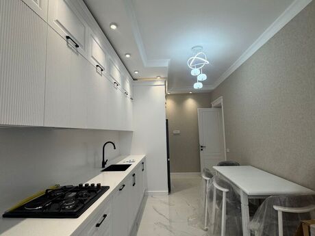 28 Mayda 4 otaqlı yeni tikili mənzil kirayə verilir, 170 m², 1 700 AZN/ay, şəkil 4 / 12