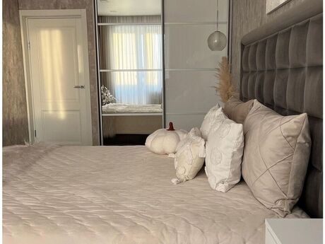 2-room new-build apartment for rent in Nizami, 70 m², 1 300 AZN/mo, photo 3 / 5