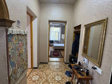 28 Mayda 3 otaqlı köhnə tikili mənzil kirayə verilir, 82 m², 320 000 AZN/ay, şəkil 5 / 12