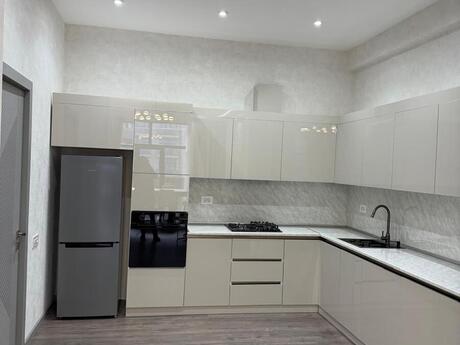 28 Mayda 2 otaqlı yeni tikili mənzil kirayə verilir, 91 m², 1 200 AZN/ay, şəkil 5 / 12