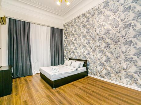 Сдаётся 5-комнатная квартира в новостройке, Sahil, 160 м², 3 700 AZN/мес, фото 5 / 12