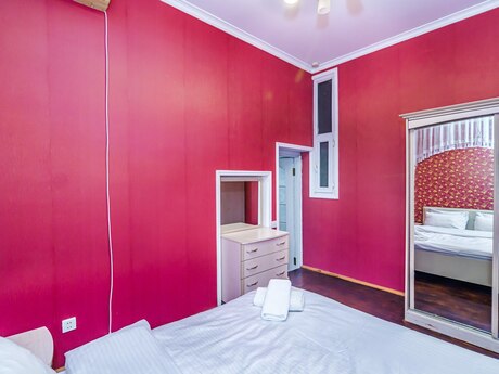 Sahildə 3 otaqlı mənzil günlük kirayə verilir, 150 m², 50 AZN/gün, şəkil 2 / 11