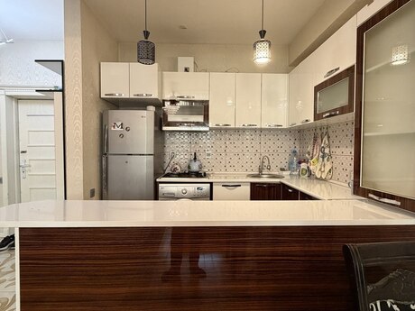 2-room new-build apartment for sale in Qurtuluş 93 residence, 60 m², 85 000 AZN, photo 4 / 11