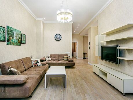 Sahildə 4 otaqlı mənzil günlük kirayə verilir, 250 m², 99 AZN/gün, şəkil 3 / 11