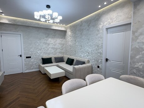 Əhmədlidə 2 otaqlı yeni tikili mənzil satılır, 61 m², 225 000 AZN, şəkil 4 / 12