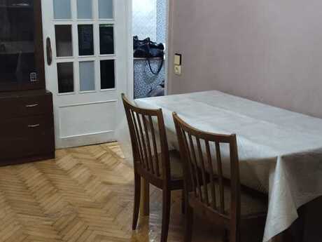 Elan №6548572 - Bakı, Yasamal r., 1 otaqlı, 50 m², 2/5 mərtəbə