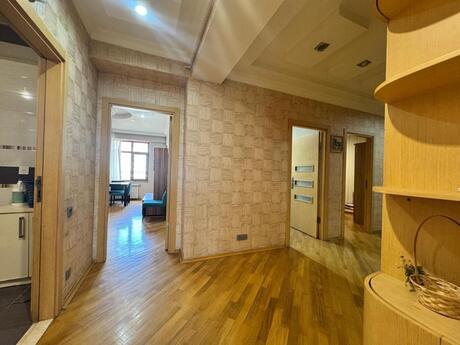 Nizamidə 3 otaqlı yeni tikili mənzil satılır, 115 m², 360 000 AZN, şəkil 2 / 12