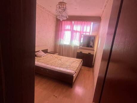 28 Mayda 3 otaqlı köhnə tikili mənzil kirayə verilir, 70 m², 799 AZN/ay, şəkil 3 / 8