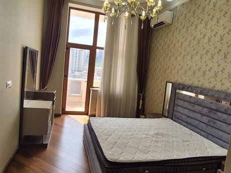 Sahildə 3 otaqlı yeni tikili mənzil satılır, 138 m², 515 000 AZN, şəkil 4 / 8