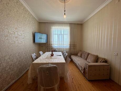 Binəqədidə 5 otaqlı həyət evi satılır, 250 m², 140 000 AZN, şəkil 5 / 12
