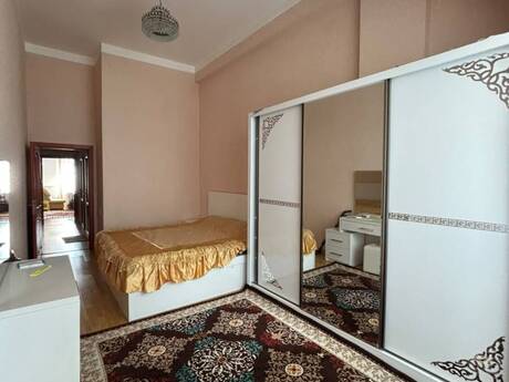 Elan №6548799 - Bakı, Nəriman Nərimanov m., 2 otaqlı, 80 m², 8/8 mərtəbə