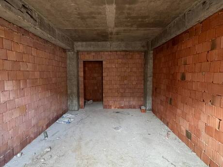 Qurtuluş 93 kompleksində 1 otaqlı yeni tikili mənzil satılır, 57 m², 67 000 AZN, şəkil 2 / 9