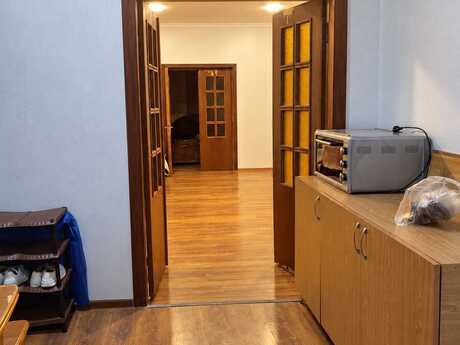 Elan №6548823 - Bakı, Elmlər Akademiyası m., 3 otaqlı, 90 m²