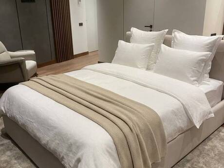 28 Mayda 3 otaqlı yeni tikili mənzil kirayə verilir, 220 m², 6 000 AZN/ay, şəkil 5 / 12