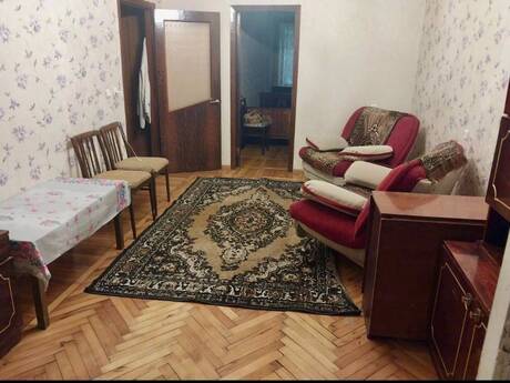 Elan №6548935 - Bakı, İnşaatçılar m., 2 otaqlı, 50 m², 1/5 mərtəbə