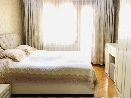 Qaraçuxurda 2 otaqlı köhnə tikili mənzil satılır, 50 m², 135 000 AZN, şəkil 5 / 11