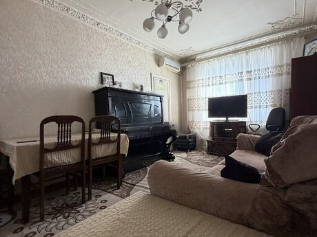 Əhmədlidə 3 otaqlı köhnə tikili mənzil satılır, 80 m², 202 000 AZN, şəkil 5 / 12