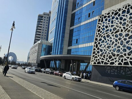 Şah İsmayıl Xətaidə 3 otaqlı yeni tikili mənzil satılır, 190 m², 450 000 AZN, şəkil 2 / 12