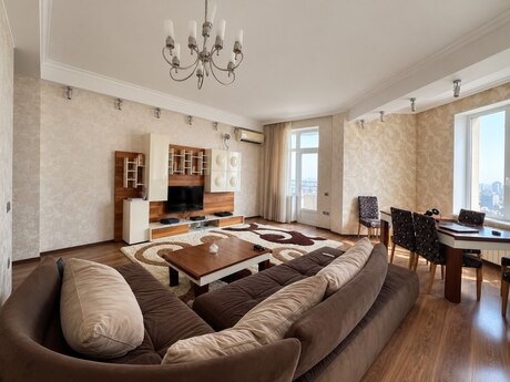 İçəri Şəhərdə 3 otaqlı yeni tikili mənzil satılır, 120 m², 420 000 AZN, şəkil 2 / 12
