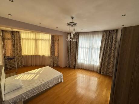 Сдаётся 3-комнатная квартира в новостройке, Nizami, 185 м², 1 500 AZN/мес, фото 4 / 12