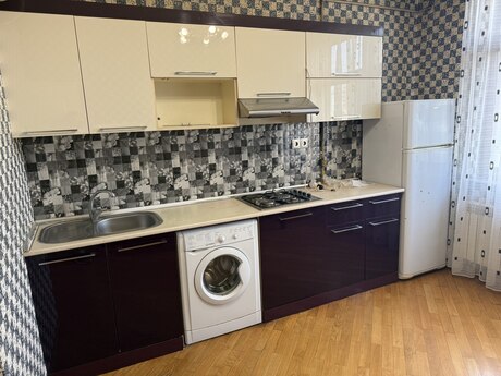 Memar Əcəmidə 2 otaqlı yeni tikili mənzil kirayə verilir, 110 m², 800 AZN/ay, şəkil 4 / 12