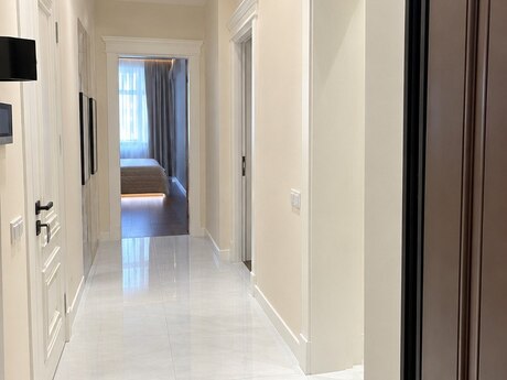 Renessans Palace kompleksində 2 otaqlı yeni tikili mənzil kirayə verilir, 70 m², 1 400 AZN/ay, şəkil 4 / 12