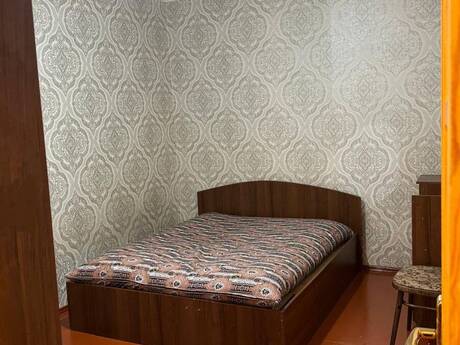 Həzi Aslanovda 2 otaqlı köhnə tikili mənzil satılır, 65 m², 157 000 AZN, şəkil 2 / 9