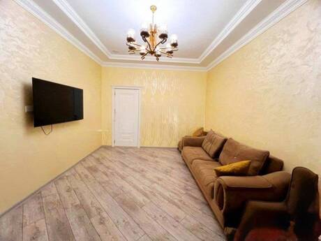 Elan №6549283 - Bakı, Nərimanov r., 2 otaqlı, 80 m², 9/18 mərtəbə