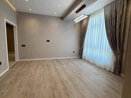 Yeni Günəşlidə 2 otaqlı yeni tikili mənzil satılır, 79 m², 179 000 AZN, şəkil 2 / 11