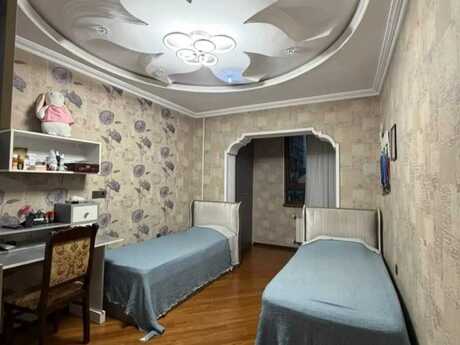 Xalqlar Dostluğunda 3 otaqlı köhnə tikili mənzil satılır, 85 m², 230 000 AZN, şəkil 5 / 12