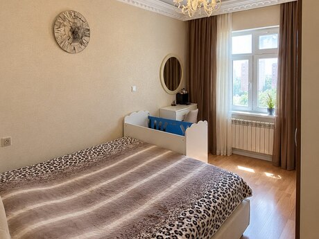 İnşaatçılarda 2 otaqlı köhnə tikili mənzil satılır, 40 m², 125 000 AZN, şəkil 5 / 10
