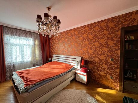 4-room old-build apartment for sale in İnşaatçılar, 100 m², 233 800 AZN, photo 4 / 12