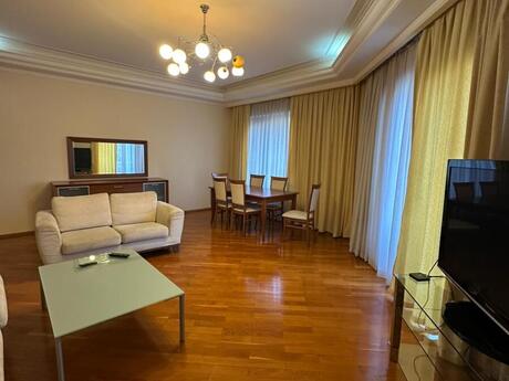 Сдаётся 3-комнатная квартира в новостройке, Sahil, 150 м², 1 600 AZN/мес, фото 2 / 12