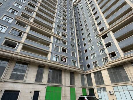 Объявление №6549537 - Баку, Бинагадинский р., 3-комн., 130 м², 7/16 этаж