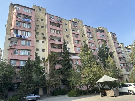 4 otaq · 130 m²